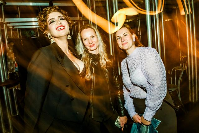 Kaader: Hilisõhtune kabaree Tartu Uues Teatris - 19. september