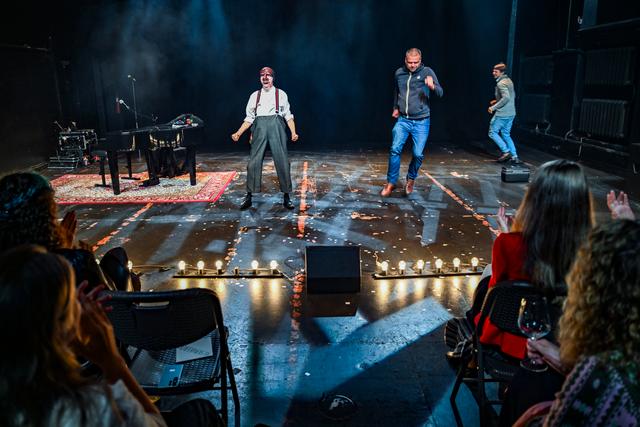 Kaader: Hilisõhtune kabaree Tartu Uues Teatris - 19. september